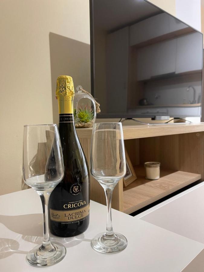 Treasure Luxury Apartment Palace บูคาเรสต์ ภายนอก รูปภาพ